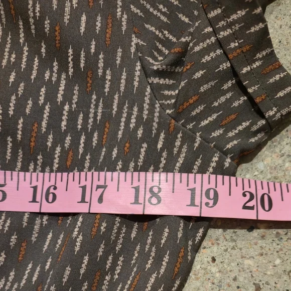 REI Co-op Green Print Casual Dress | V-Neck, Drawstring Waist | Size M - Picture 7 of 9